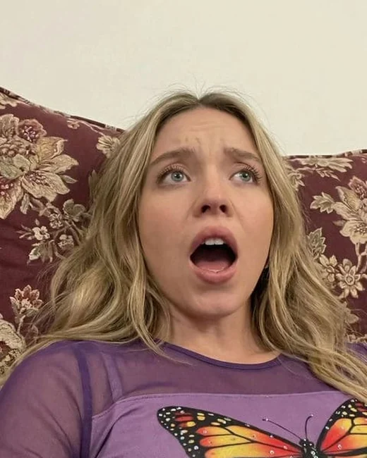 AI girlfriend live video style profile Zara for Nastia AI